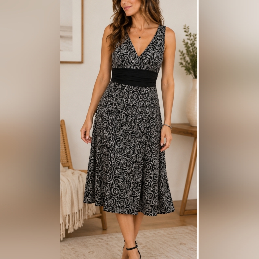 Van Heusen Black White Paisley Midi Dress Women’s Size 10 Sleeveless V-Neck Line